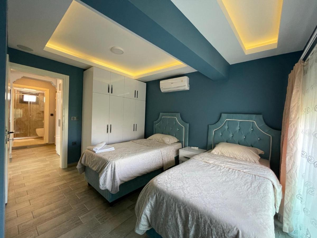 X Suite Apart Фетие Екстериор снимка